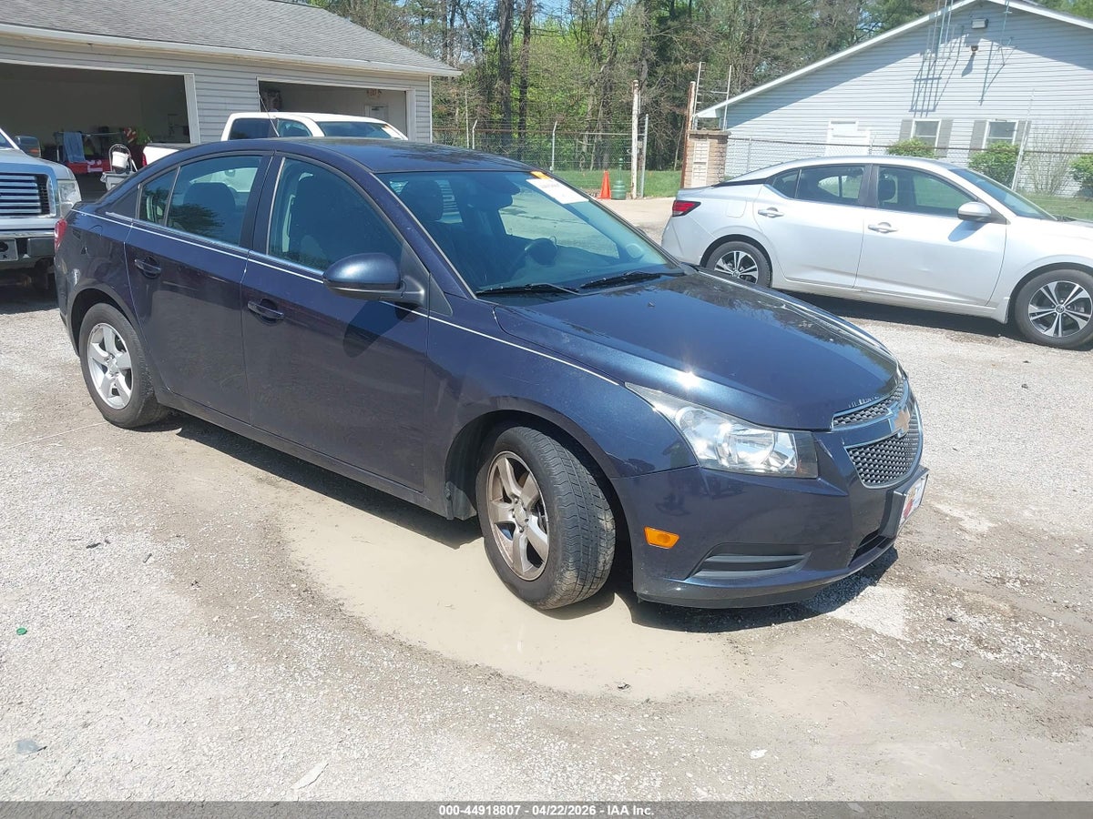 2014 CHEVROLET CRUZE 1LT AUTO