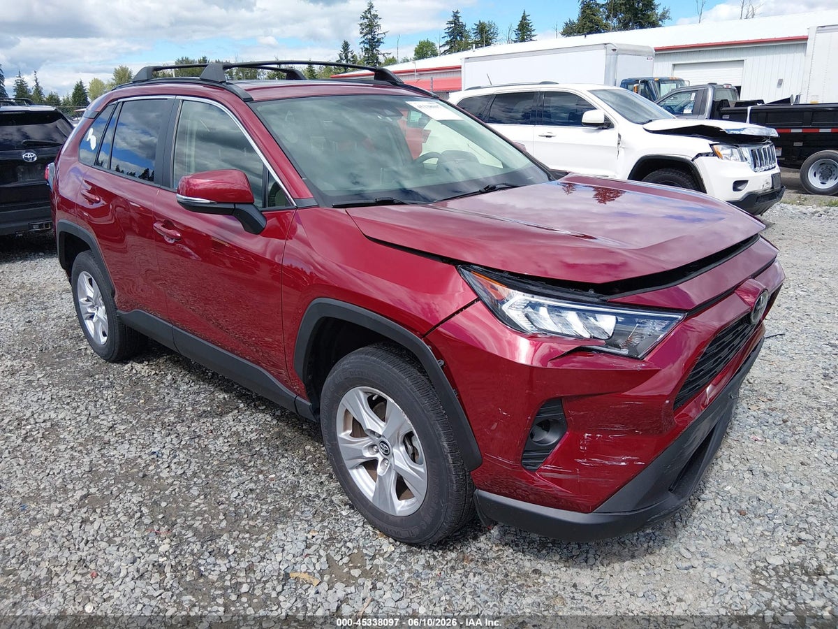2019 TOYOTA RAV4 XLE