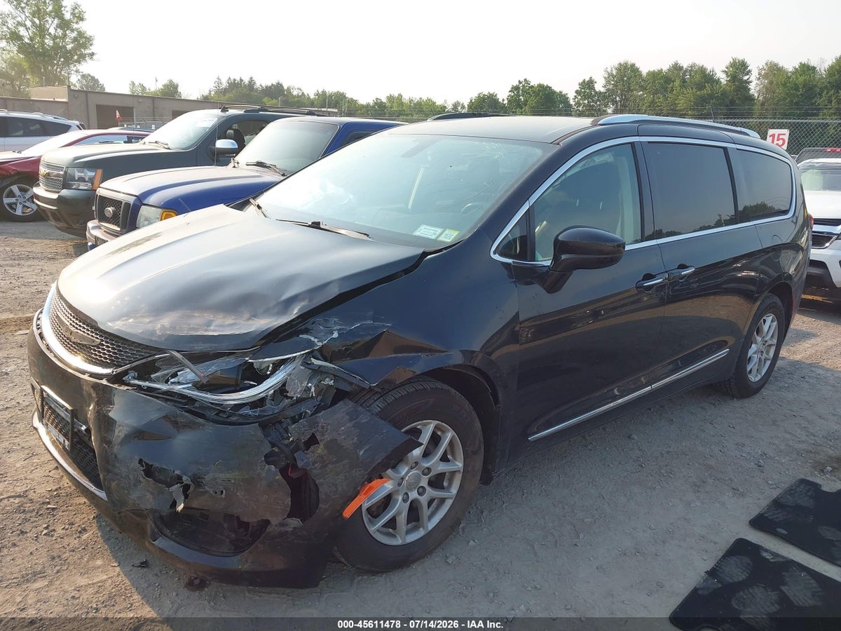 2020 CHRYSLER PACIFICA TOURING L — снимка 2