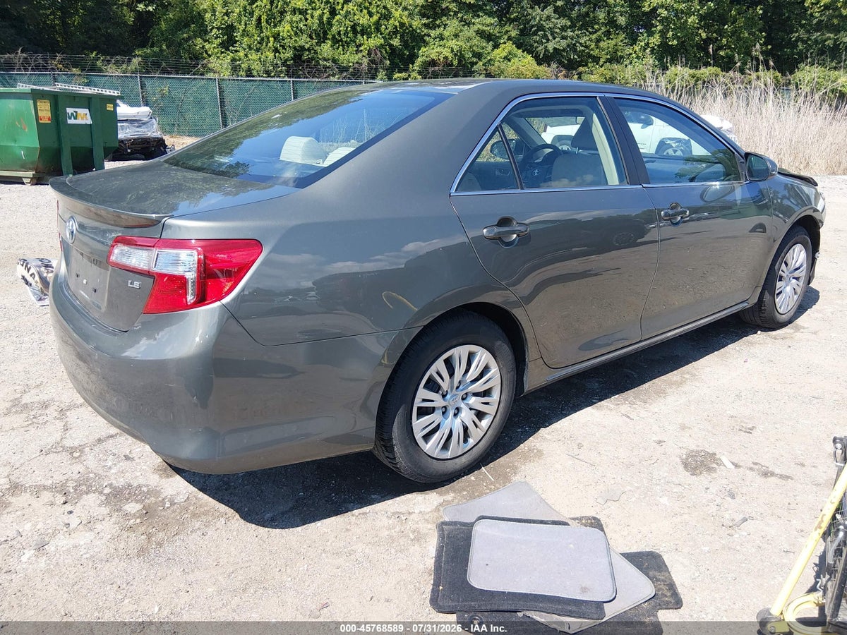 2014 TOYOTA CAMRY LE — снимка 4