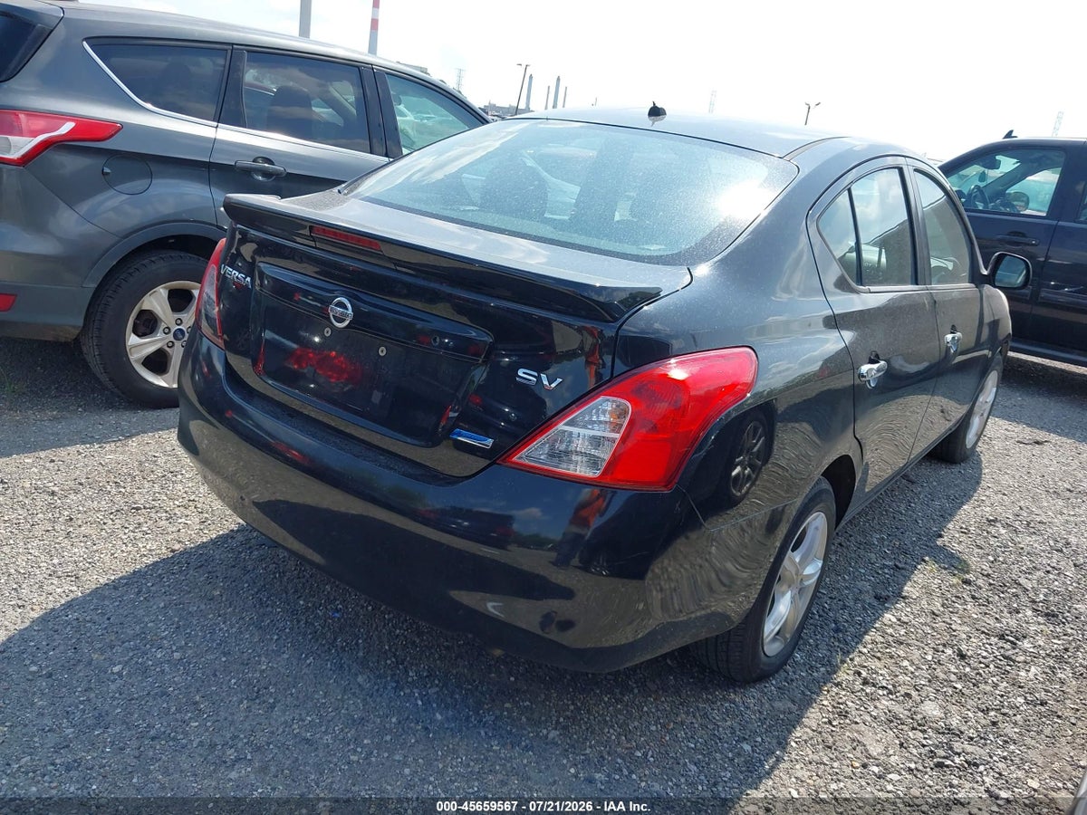 2013 NISSAN VERSA 1.6 SV — снимка 4