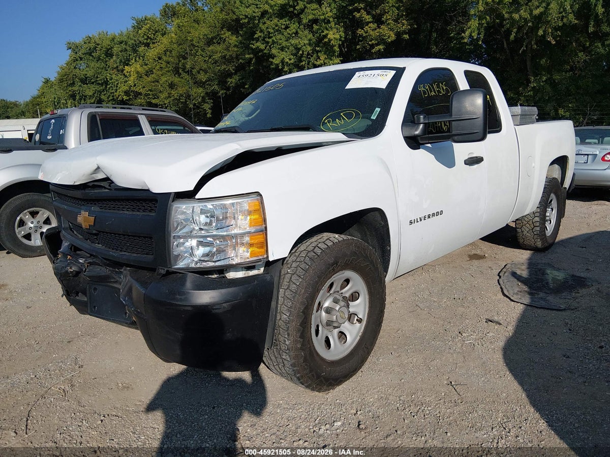 2013 CHEVROLET SILVERADO 1500 WORK TRUCK — снимка 2