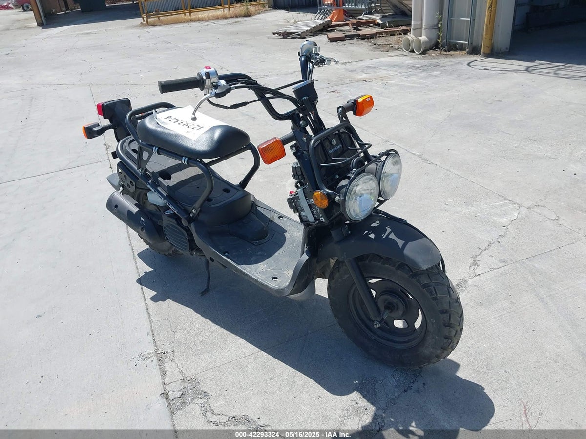 2024 HONDA NPS50