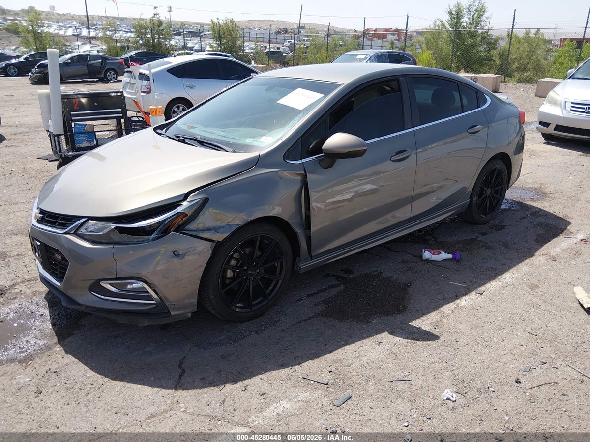 2017 CHEVROLET CRUZE LT AUTO — снимка 2