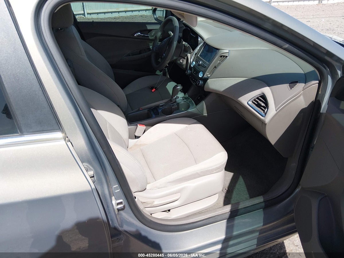 2017 CHEVROLET CRUZE LT AUTO — снимка 5