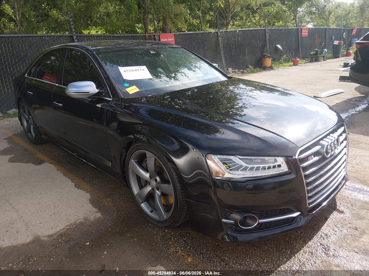 2016 AUDI S8 4.0T