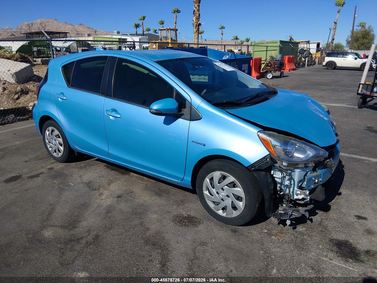 2015 TOYOTA PRIUS C ONE