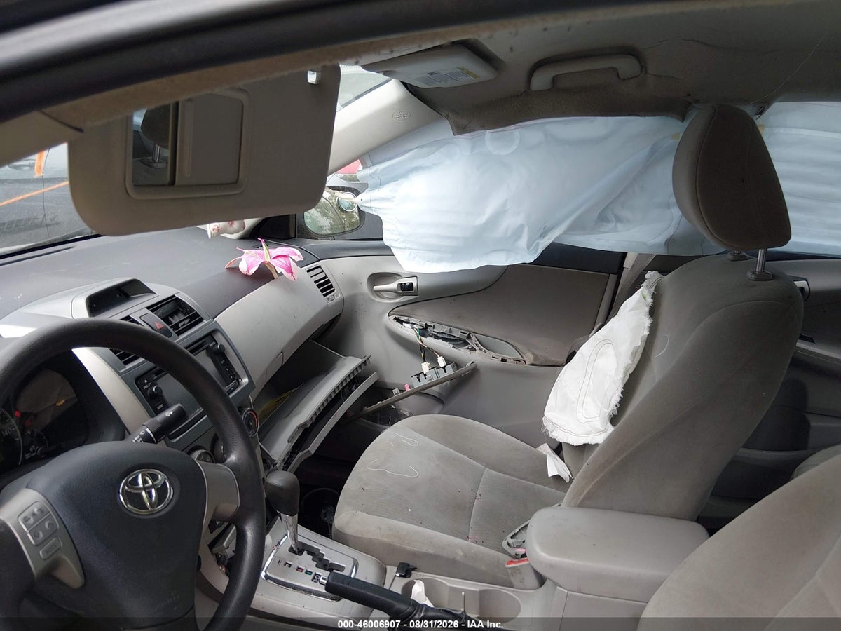 2013 TOYOTA COROLLA LE — снимка 5
