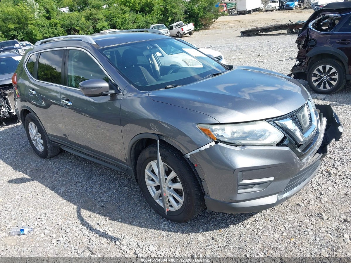 2017 NISSAN ROGUE SV