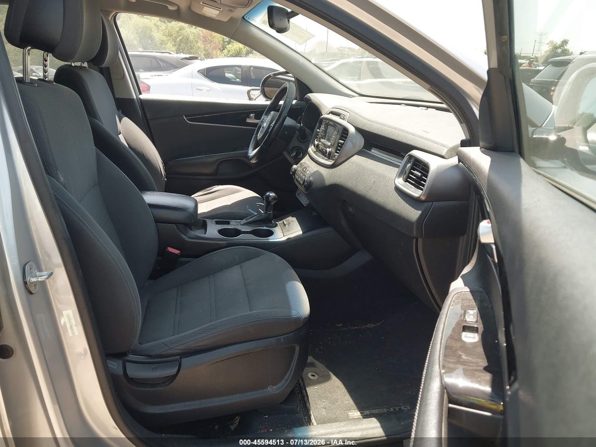 2016 KIA SORENTO 2.4L LX — снимка 5