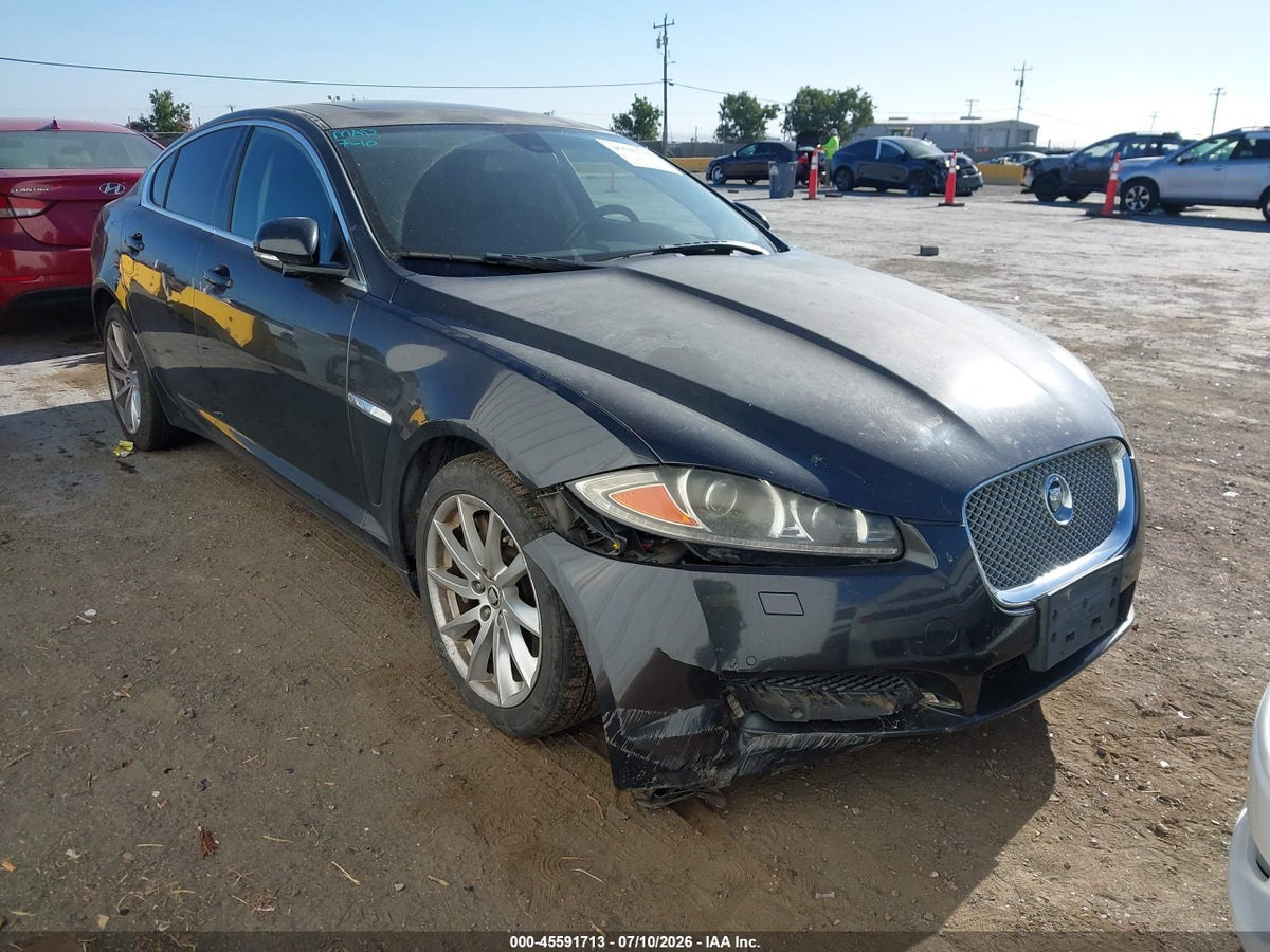 2013 JAGUAR XF I4 T
