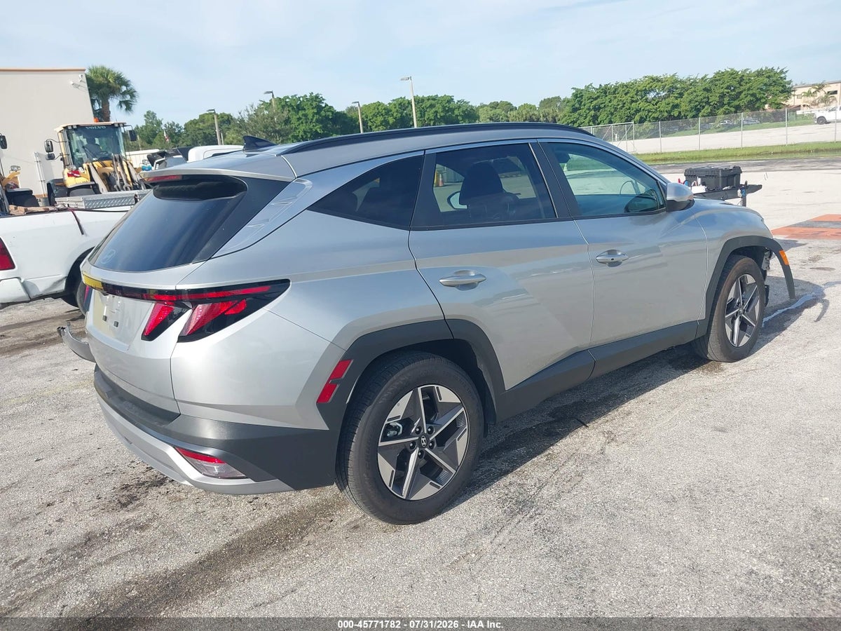 2026 HYUNDAI TUCSON SEL — снимка 4