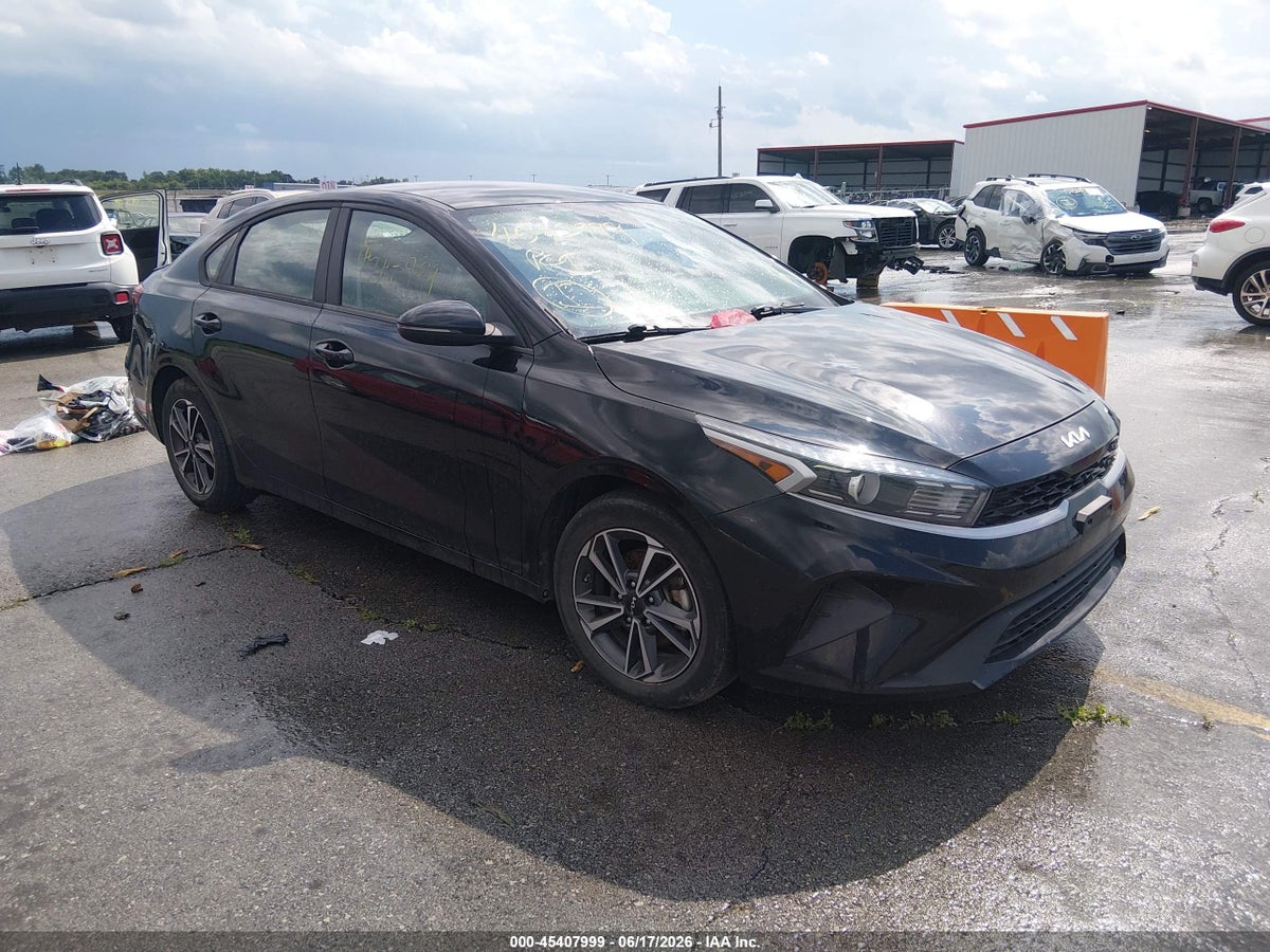 2022 KIA FORTE LXS