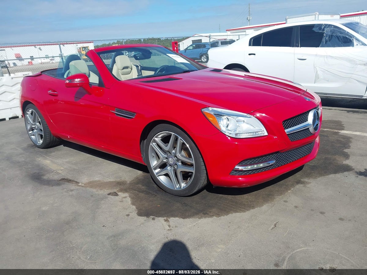 2014 MERCEDES-BENZ SLK 250