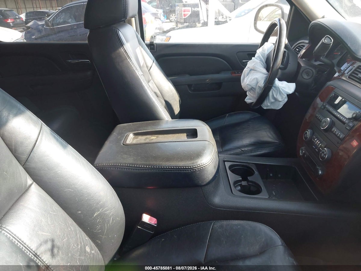 2011 CHEVROLET TAHOE LS — снимка 5