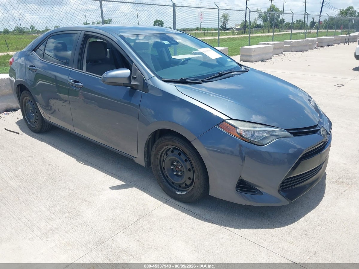 2017 TOYOTA COROLLA LE
