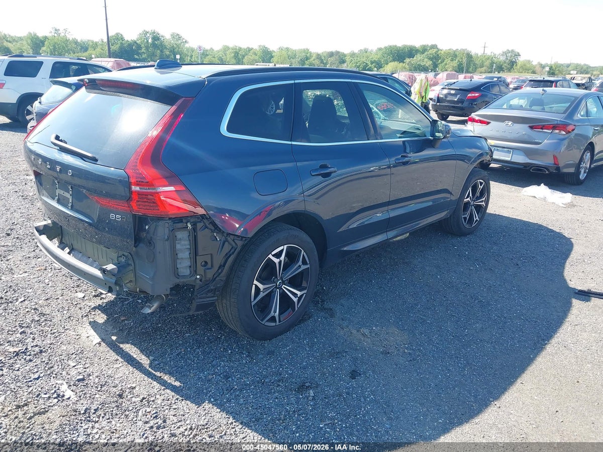 2022 VOLVO XC60 B5 MOMENTUM — снимка 4