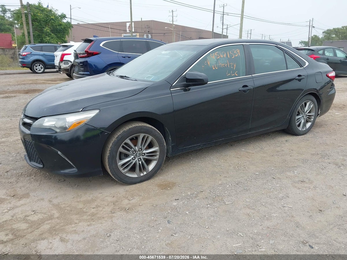 2015 TOYOTA CAMRY SE — снимка 2