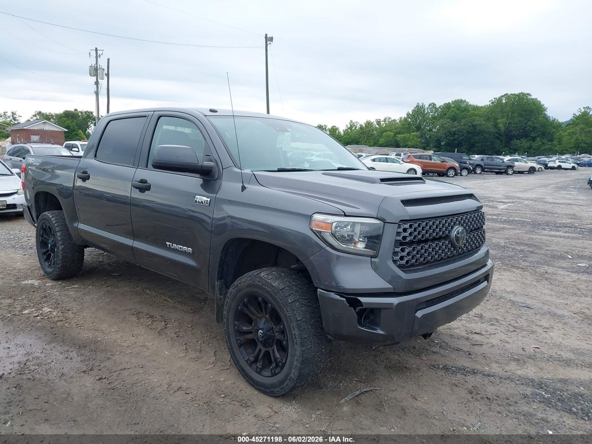 2018 TOYOTA TUNDRA SR5 5.7L V8
