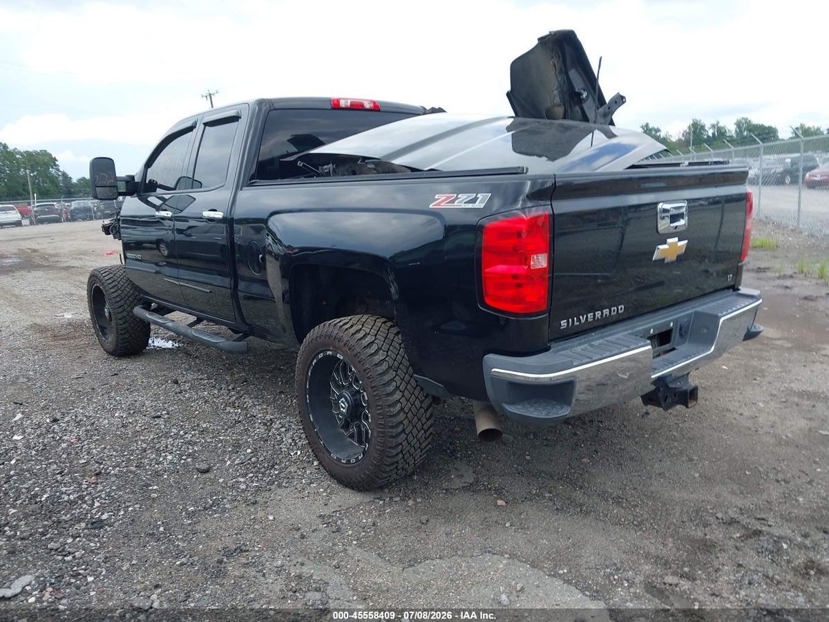 2015 CHEVROLET SILVERADO 2500HD LT — снимка 3
