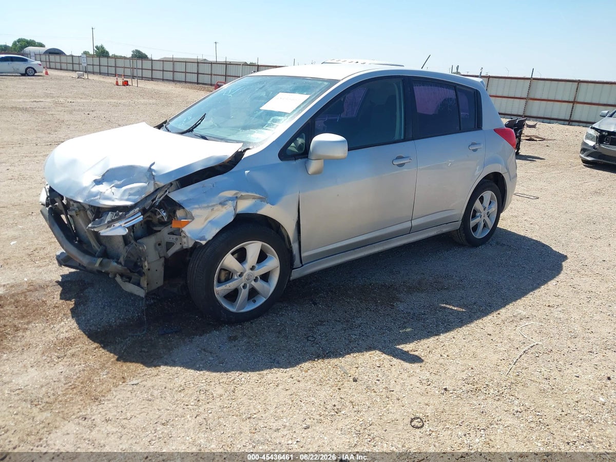 2012 NISSAN VERSA 1.8 SL — снимка 2
