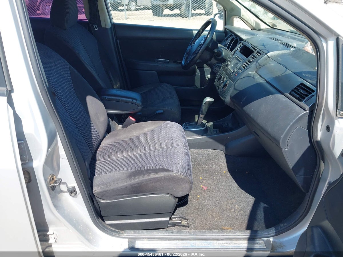 2012 NISSAN VERSA 1.8 SL — снимка 5