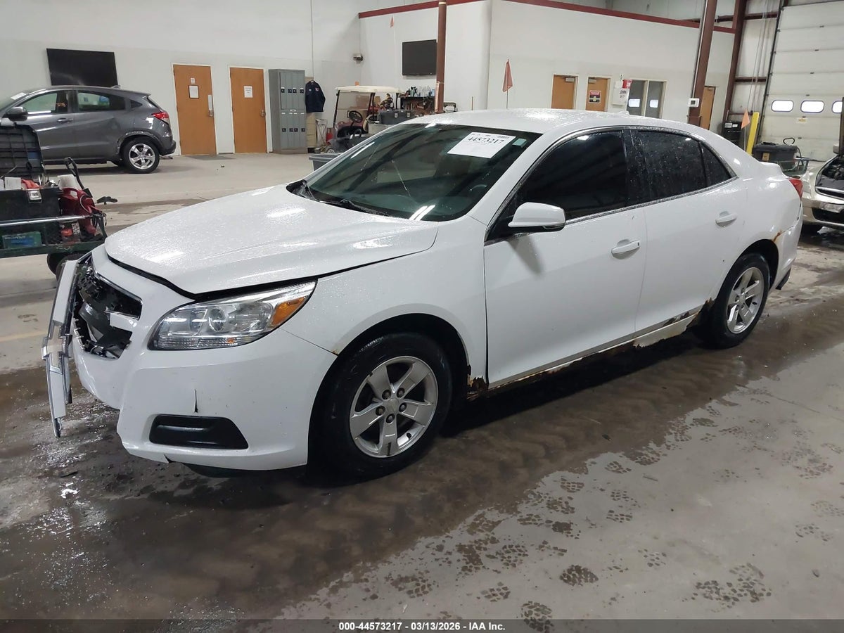 2013 CHEVROLET MALIBU 1LT — снимка 2