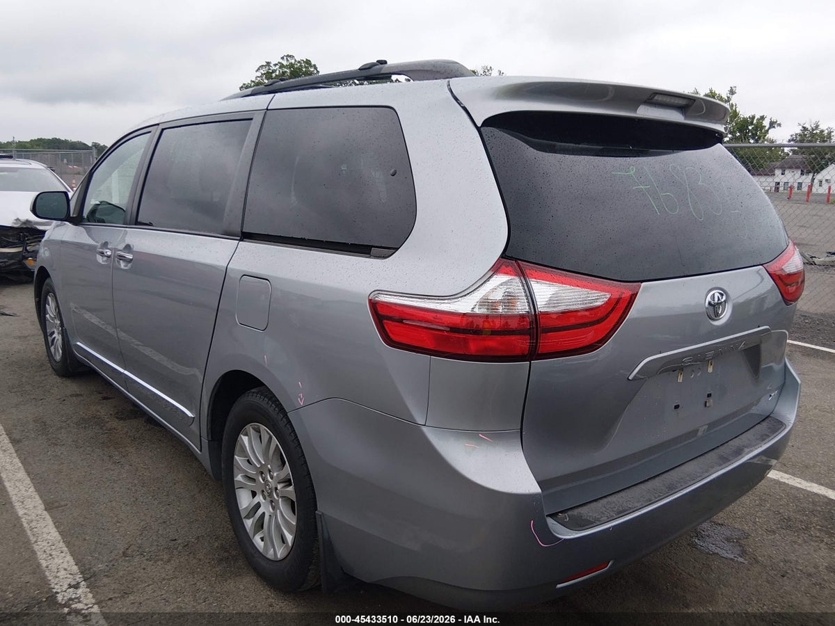 2016 TOYOTA SIENNA XLE 8 PASSENGER — снимка 3