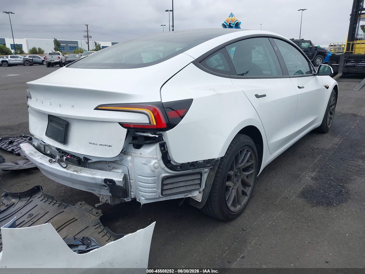 2024 TESLA MODEL 3 LONG RANGE DUAL MOTOR ALL-WHEEL DRIVE — снимка 4