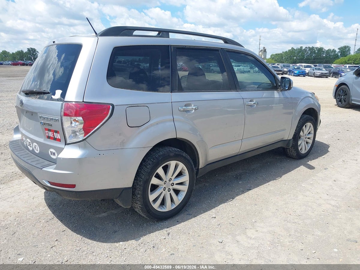 2012 SUBARU FORESTER 2.5X PREMIUM — снимка 4
