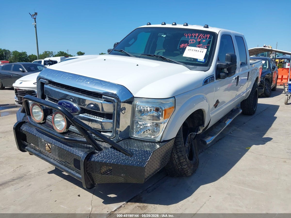 2012 FORD F-250 XLT — снимка 2