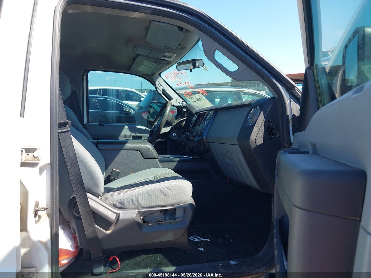 2012 FORD F-250 XLT — снимка 5