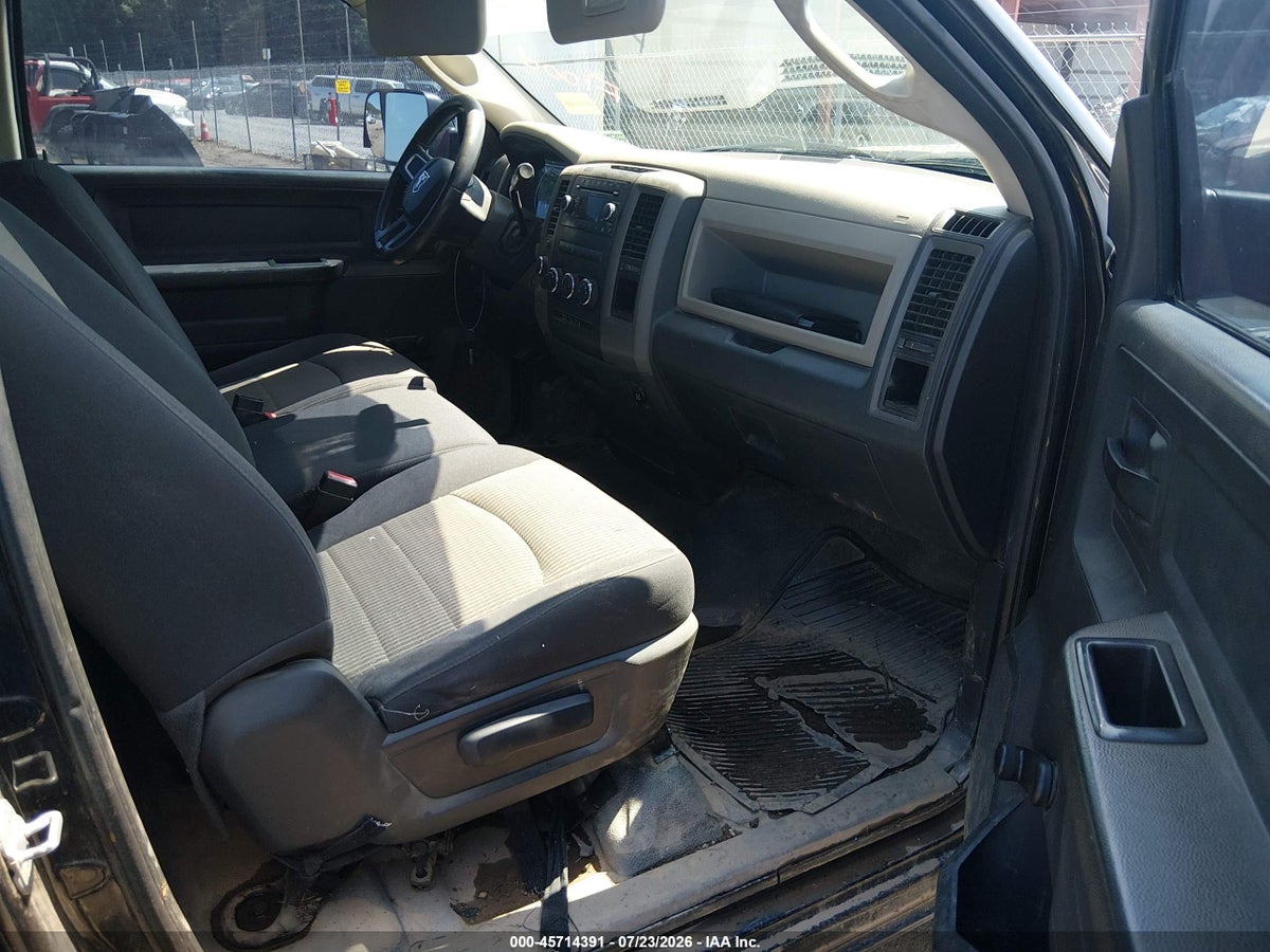 2011 RAM RAM 1500 ST — снимка 5