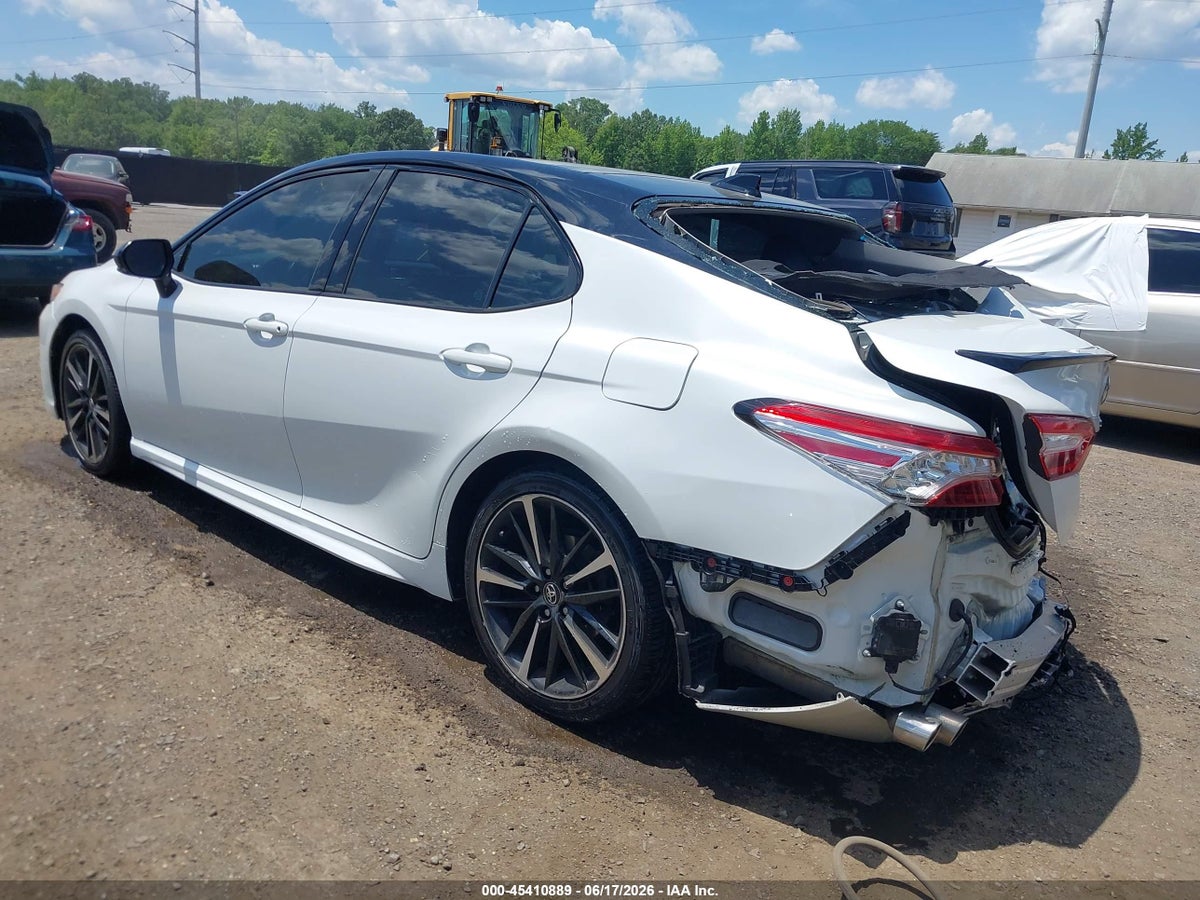 2020 TOYOTA CAMRY XSE — снимка 3