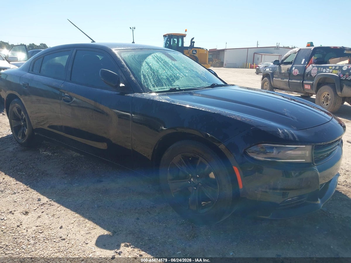 2017 DODGE CHARGER SXT RWD