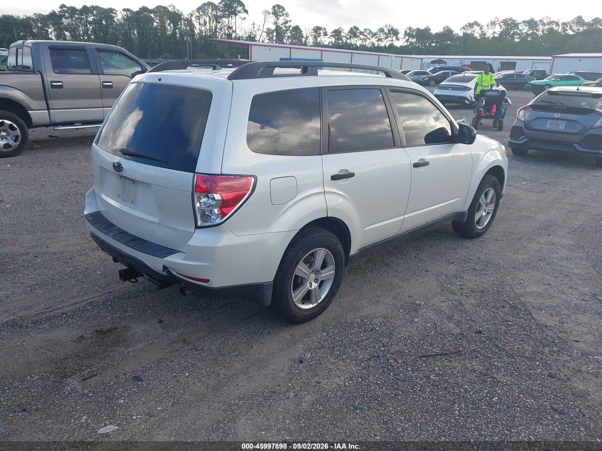 2011 SUBARU FORESTER 2.5X — снимка 4