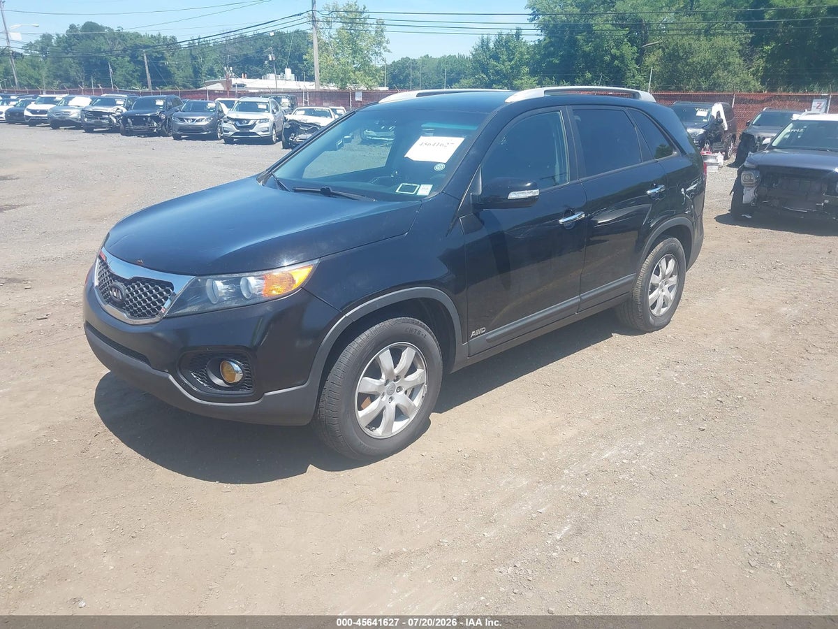 2013 KIA SORENTO LX V6 — снимка 2
