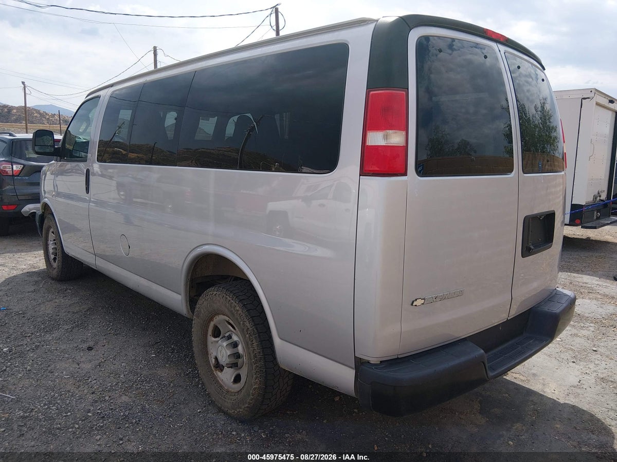 2018 CHEVROLET EXPRESS 2500 LS — снимка 3