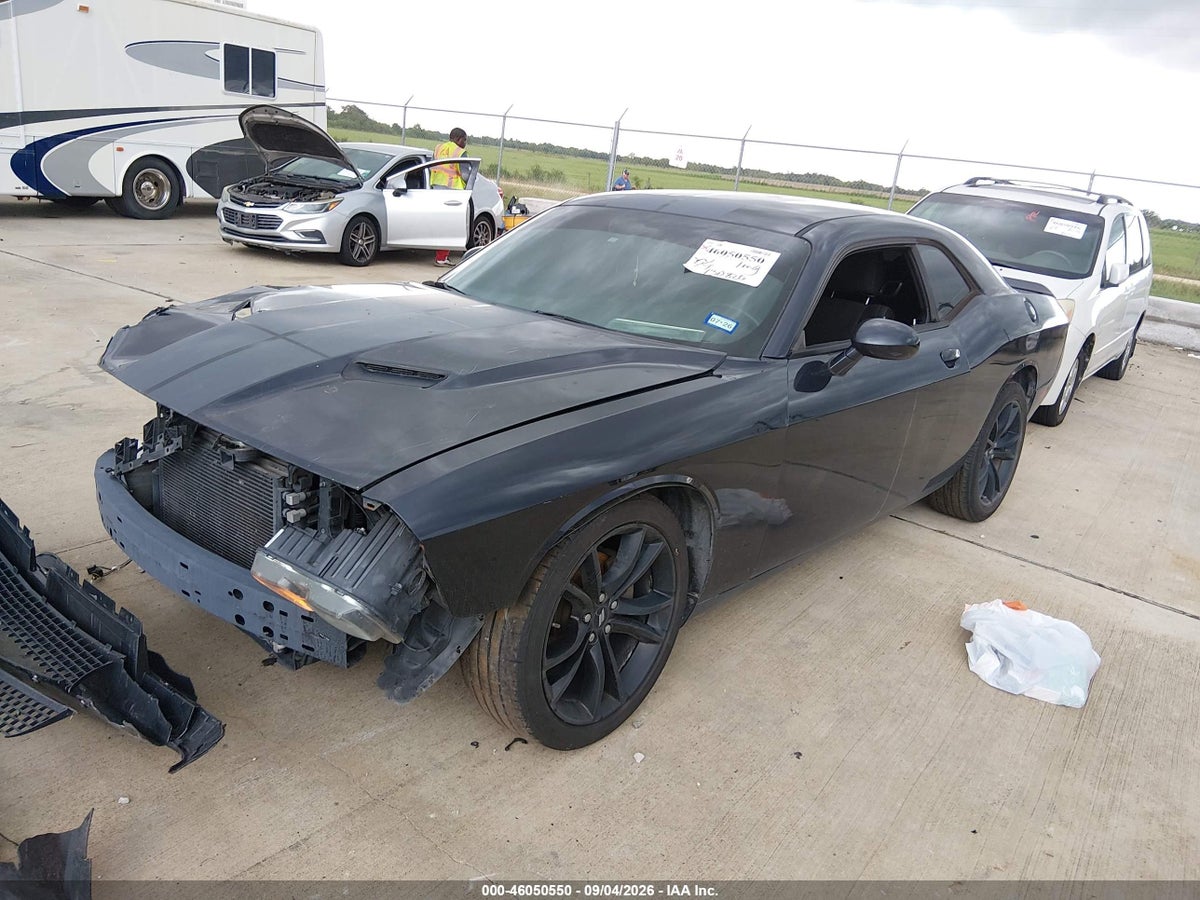 2017 DODGE CHALLENGER SXT — снимка 2