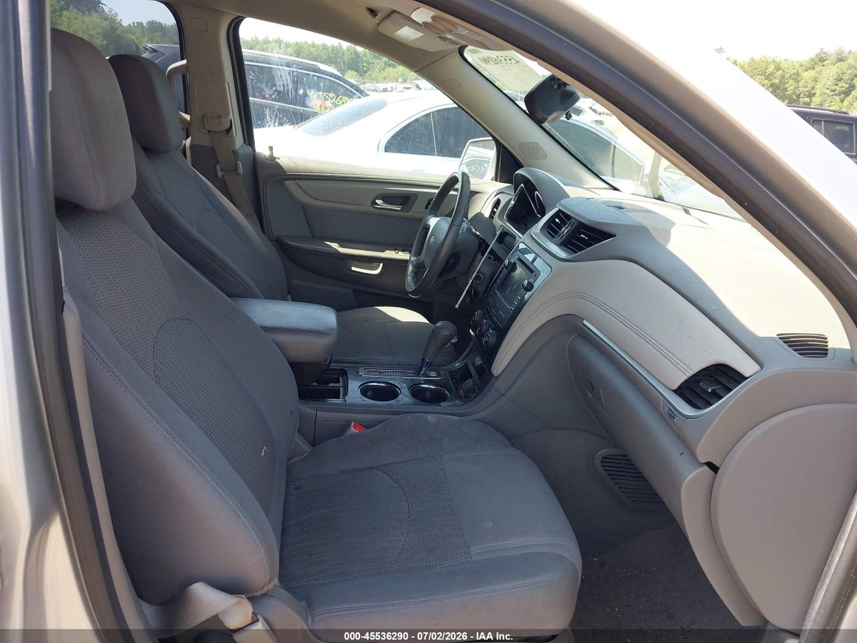2015 CHEVROLET TRAVERSE 1LT — снимка 5