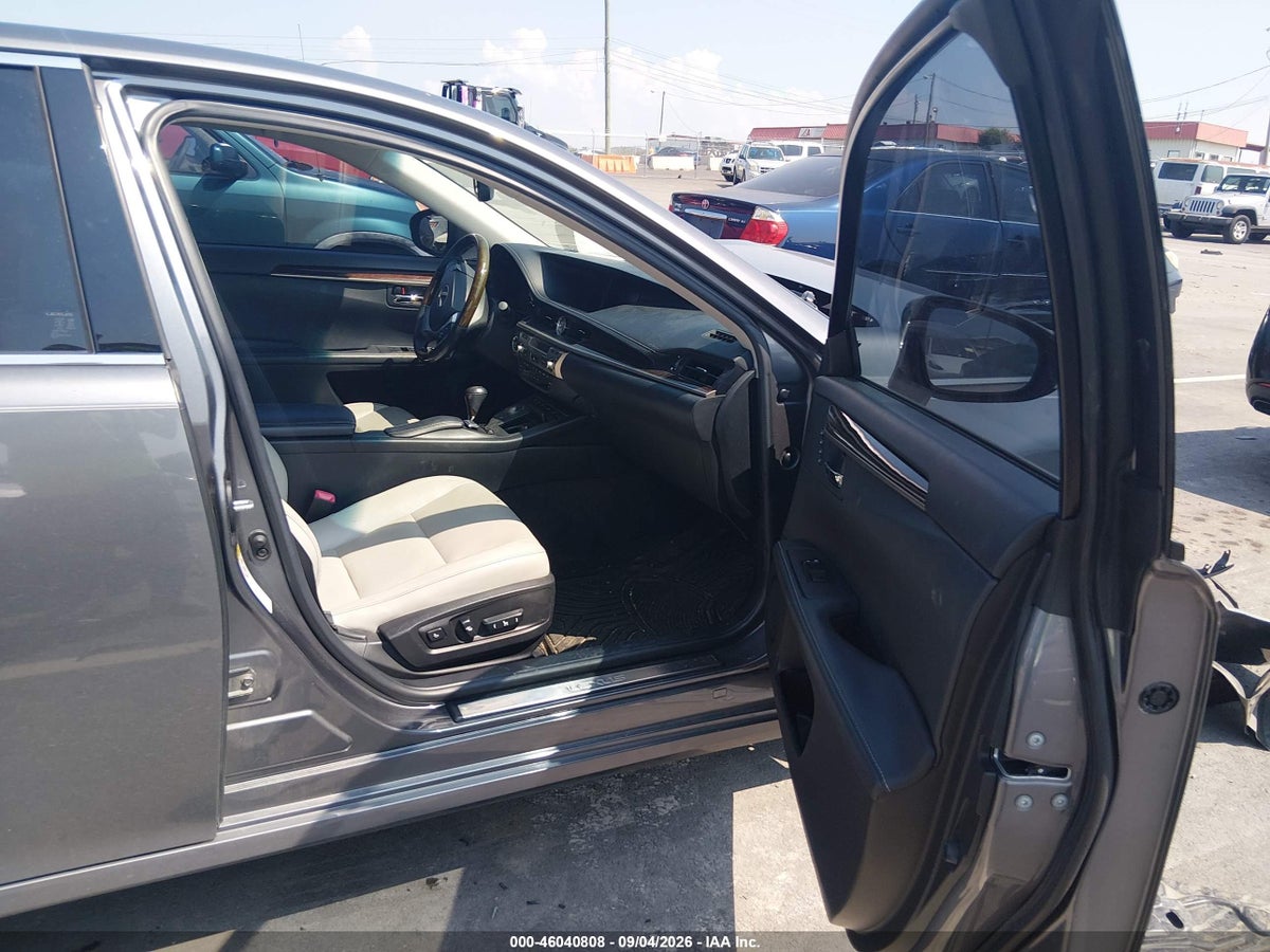 2013 LEXUS ES 350 — снимка 5