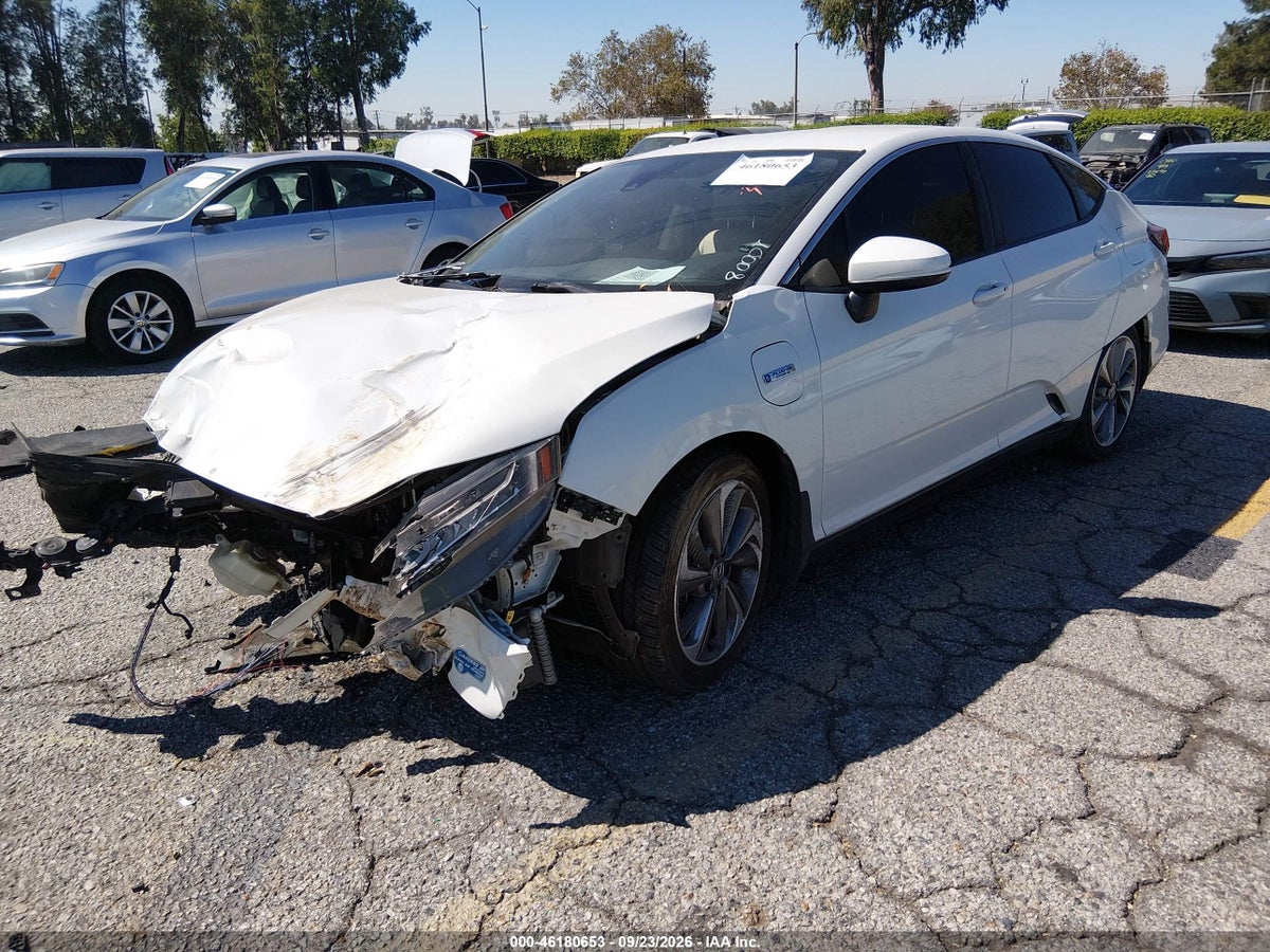 2020 HONDA CLARITY PLUG-IN HYBRID TOURING — photo 2