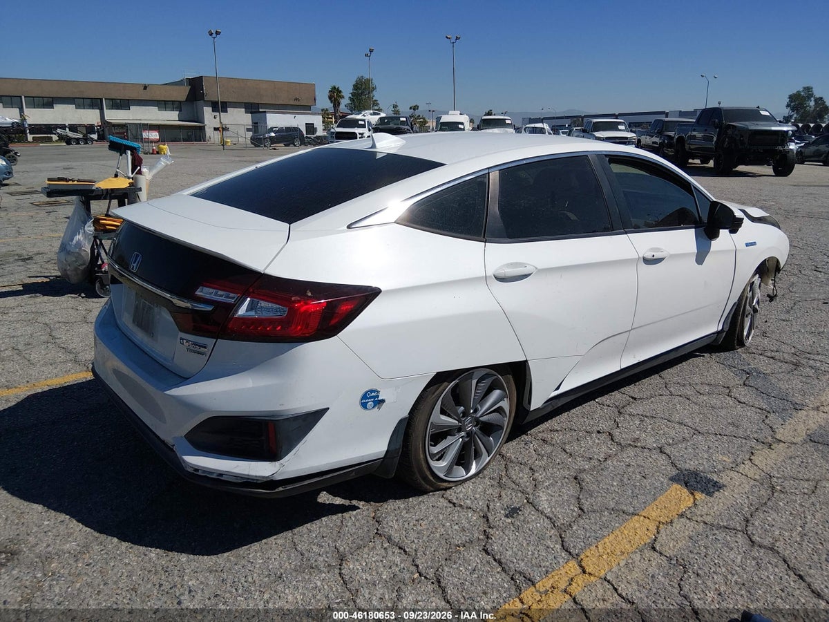 2020 HONDA CLARITY PLUG-IN HYBRID TOURING — photo 4