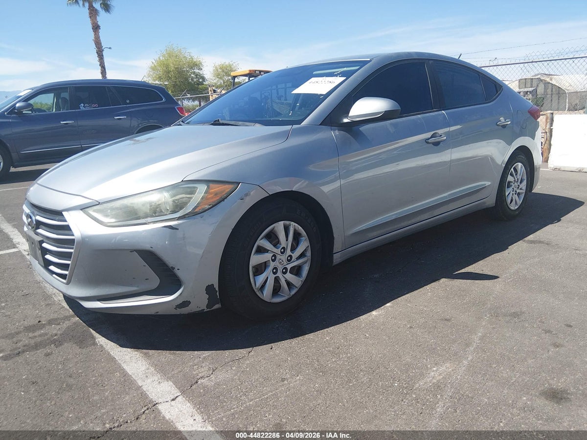 2017 HYUNDAI ELANTRA SE — снимка 2