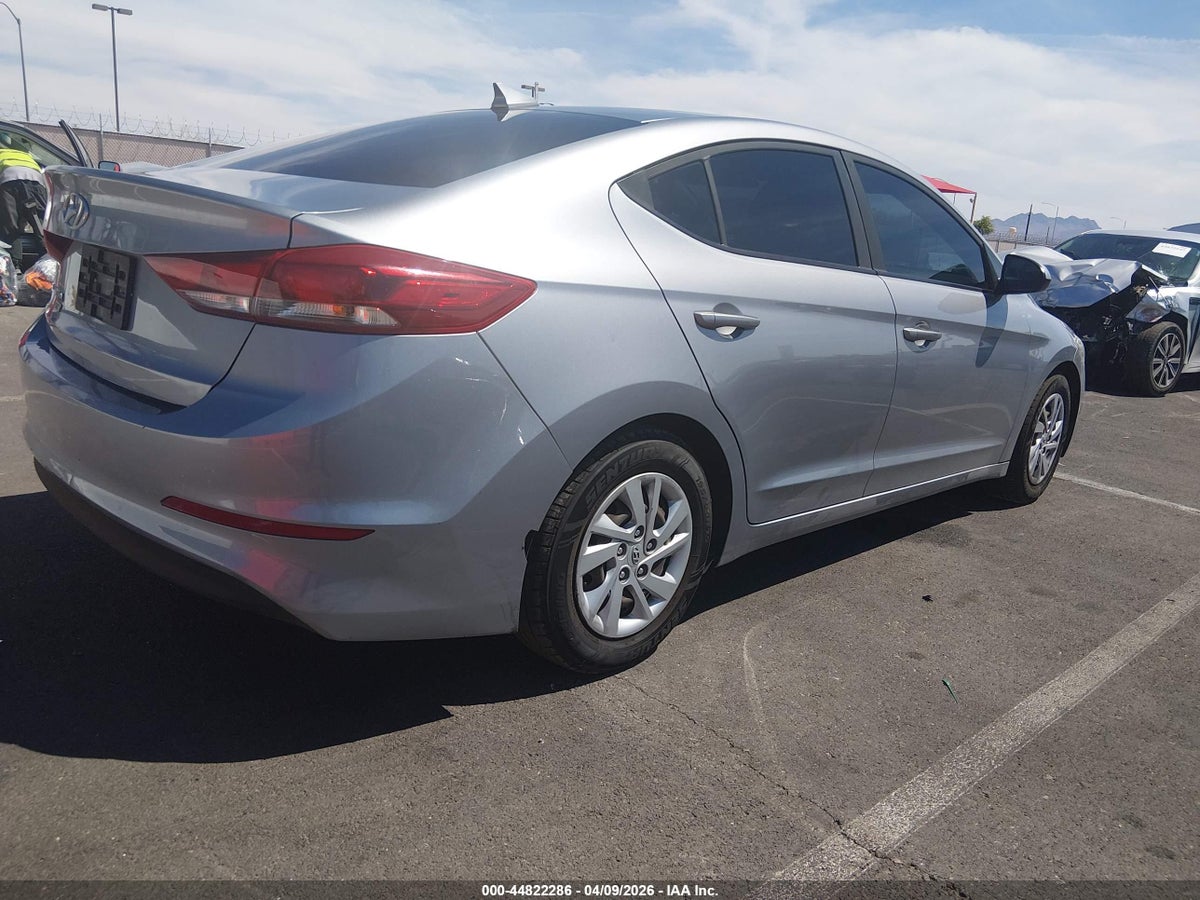 2017 HYUNDAI ELANTRA SE — снимка 4