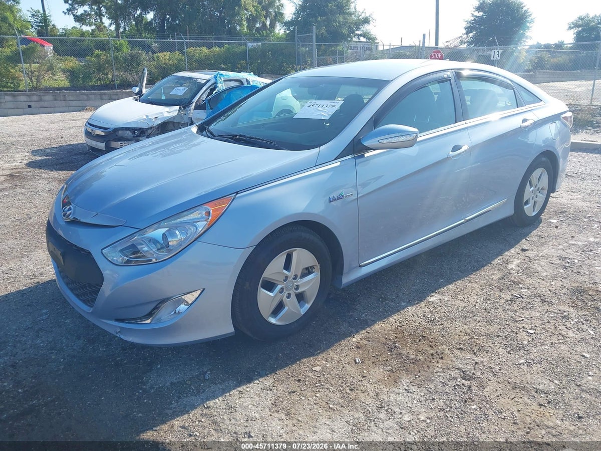 2011 HYUNDAI SONATA HYBRID — снимка 2