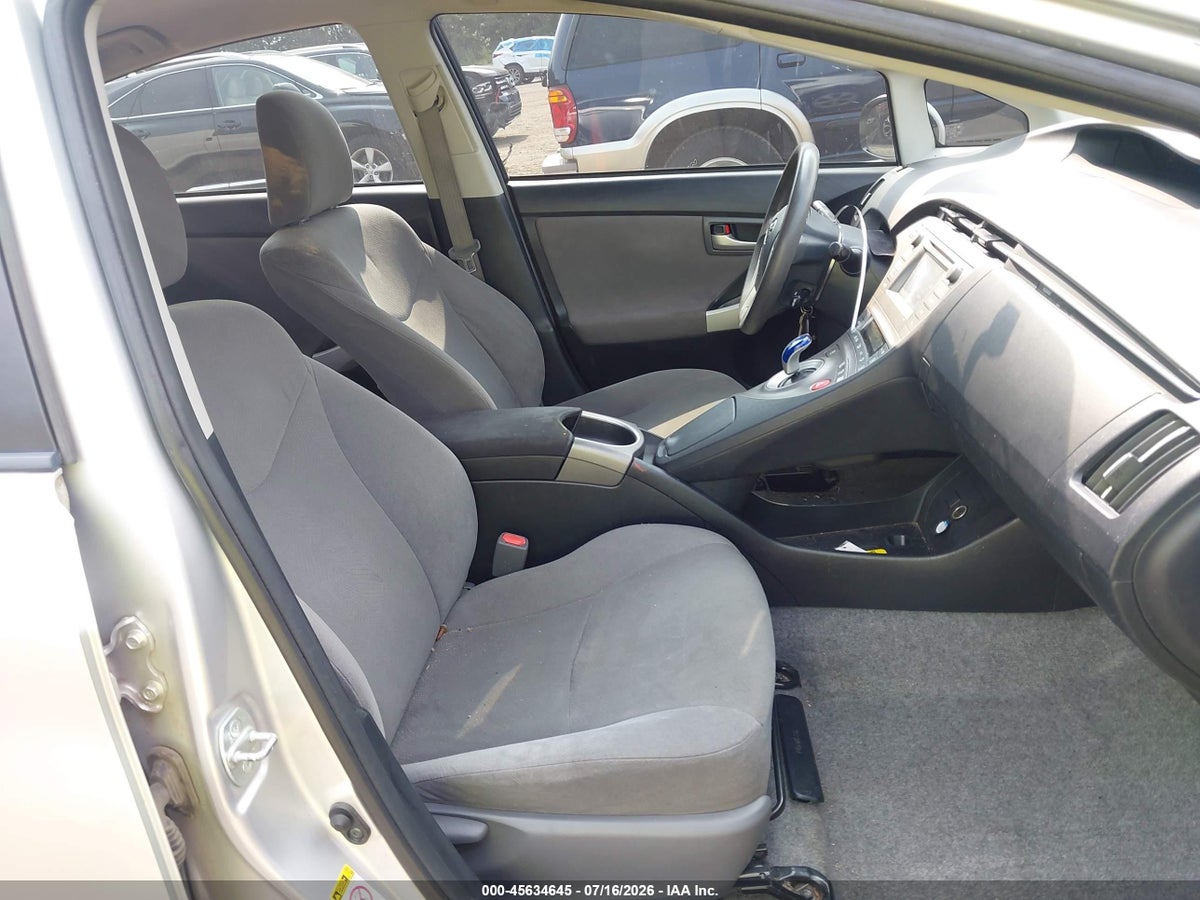 2014 TOYOTA PRIUS TWO — снимка 5