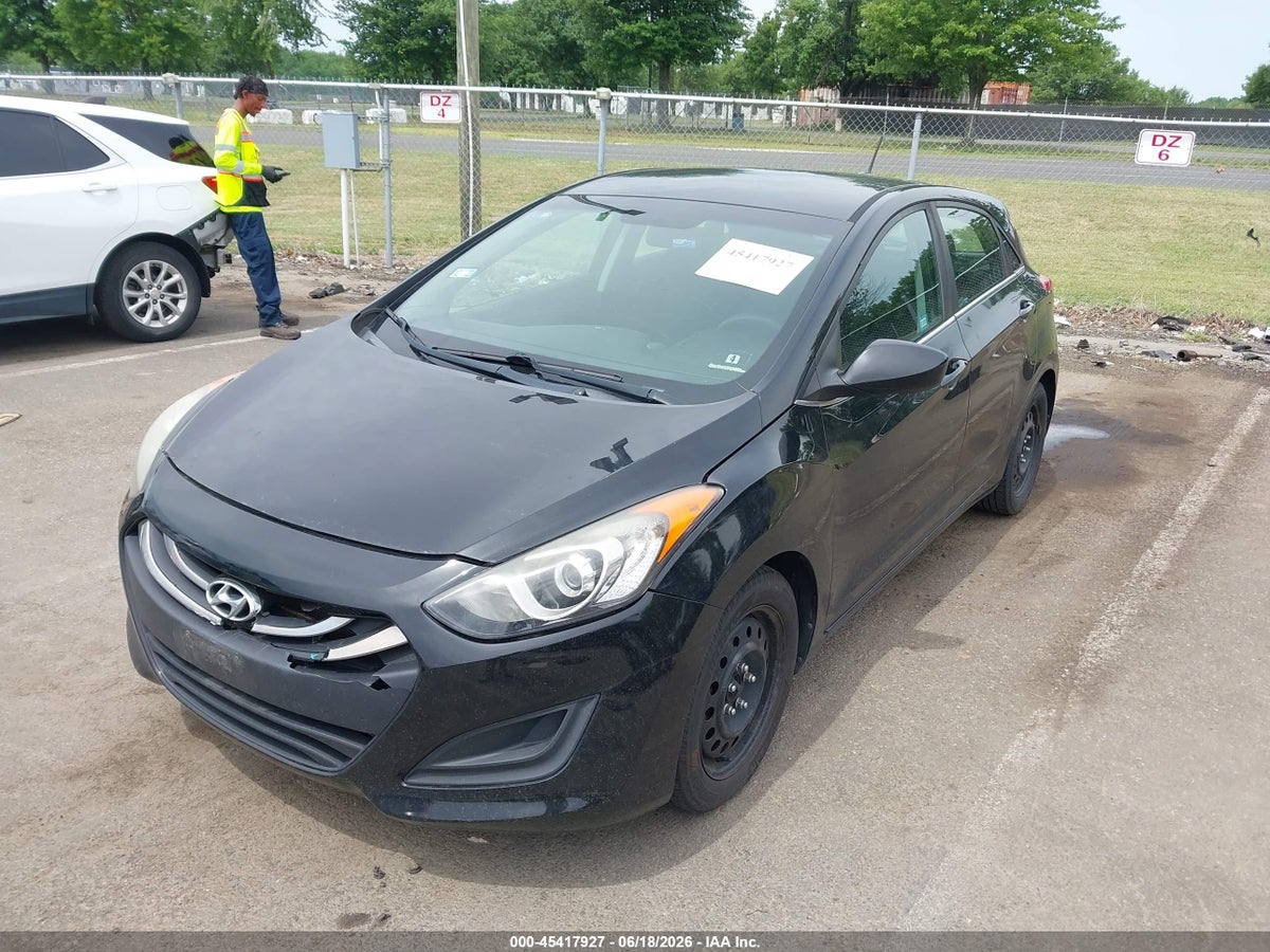 2017 HYUNDAI ELANTRA GT — снимка 2