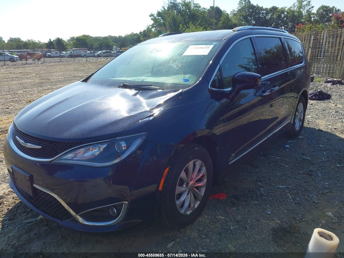 2018 CHRYSLER PACIFICA TOURING L — снимка 2