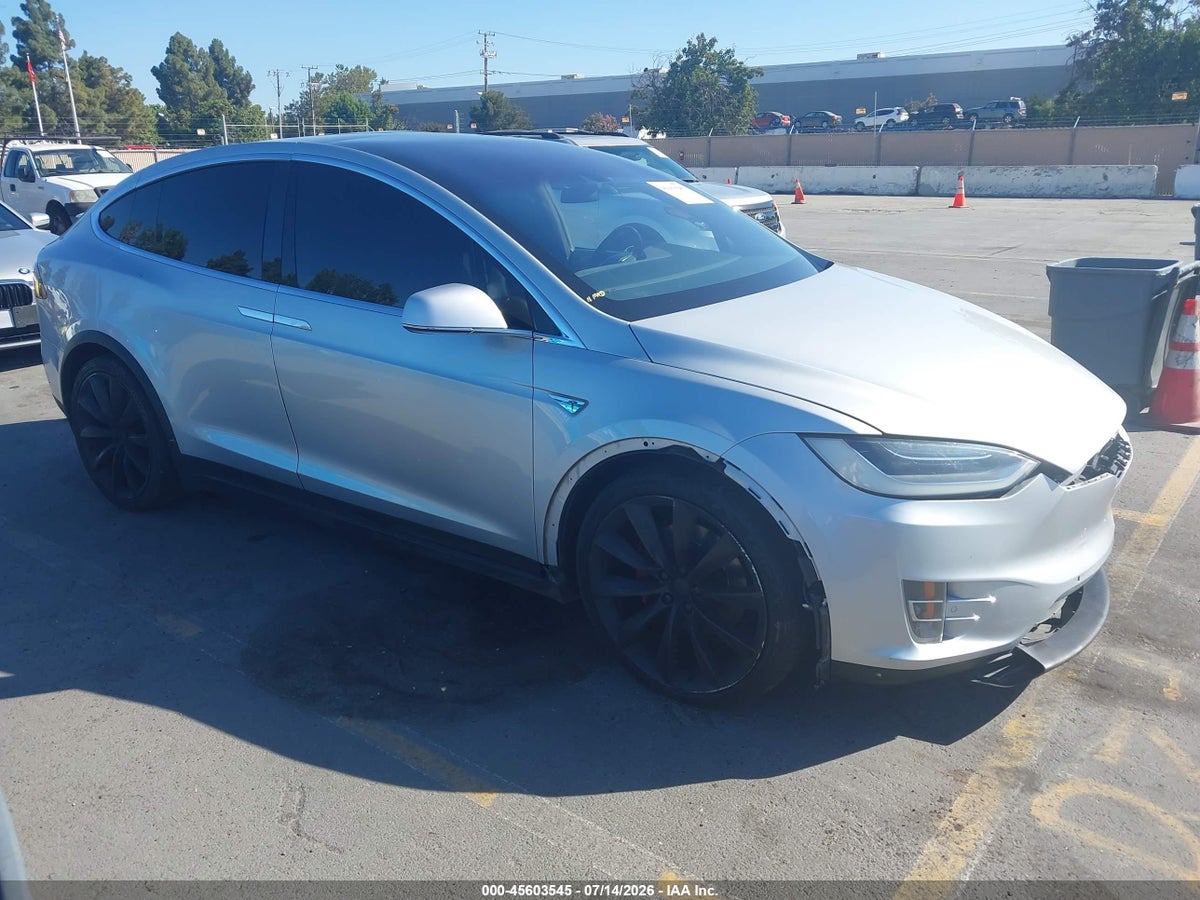 2016 TESLA MODEL X 75D/P100D/P90D